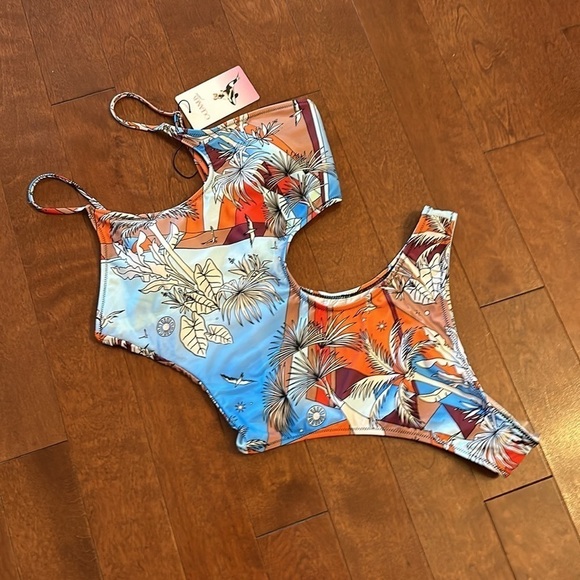 Oceanus designer one piece tropical cutout swimsuit in size S. NWT - Picture 4 of 7